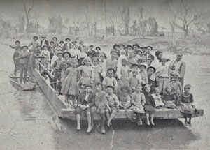 Biffle's Ferry at Greenwade Crossing, about 1908